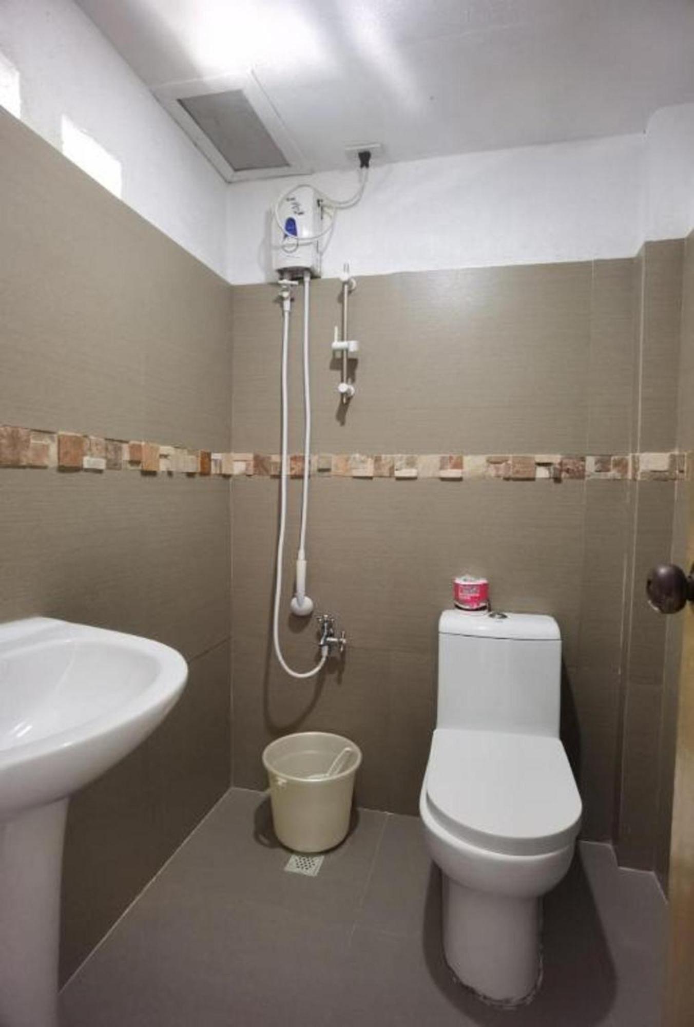 Akkaw Baler Hometel Room photo