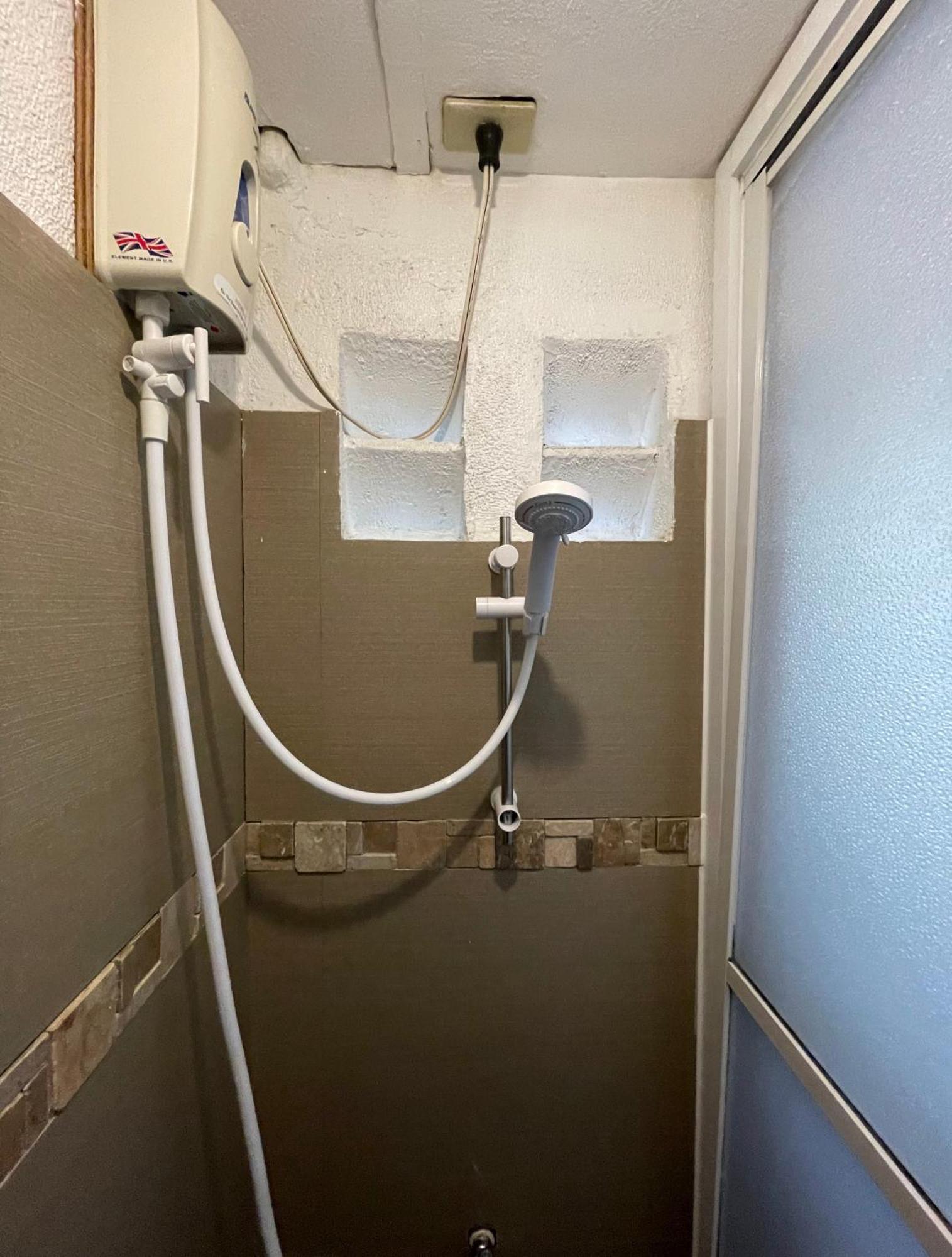 Akkaw Baler Hometel Room photo